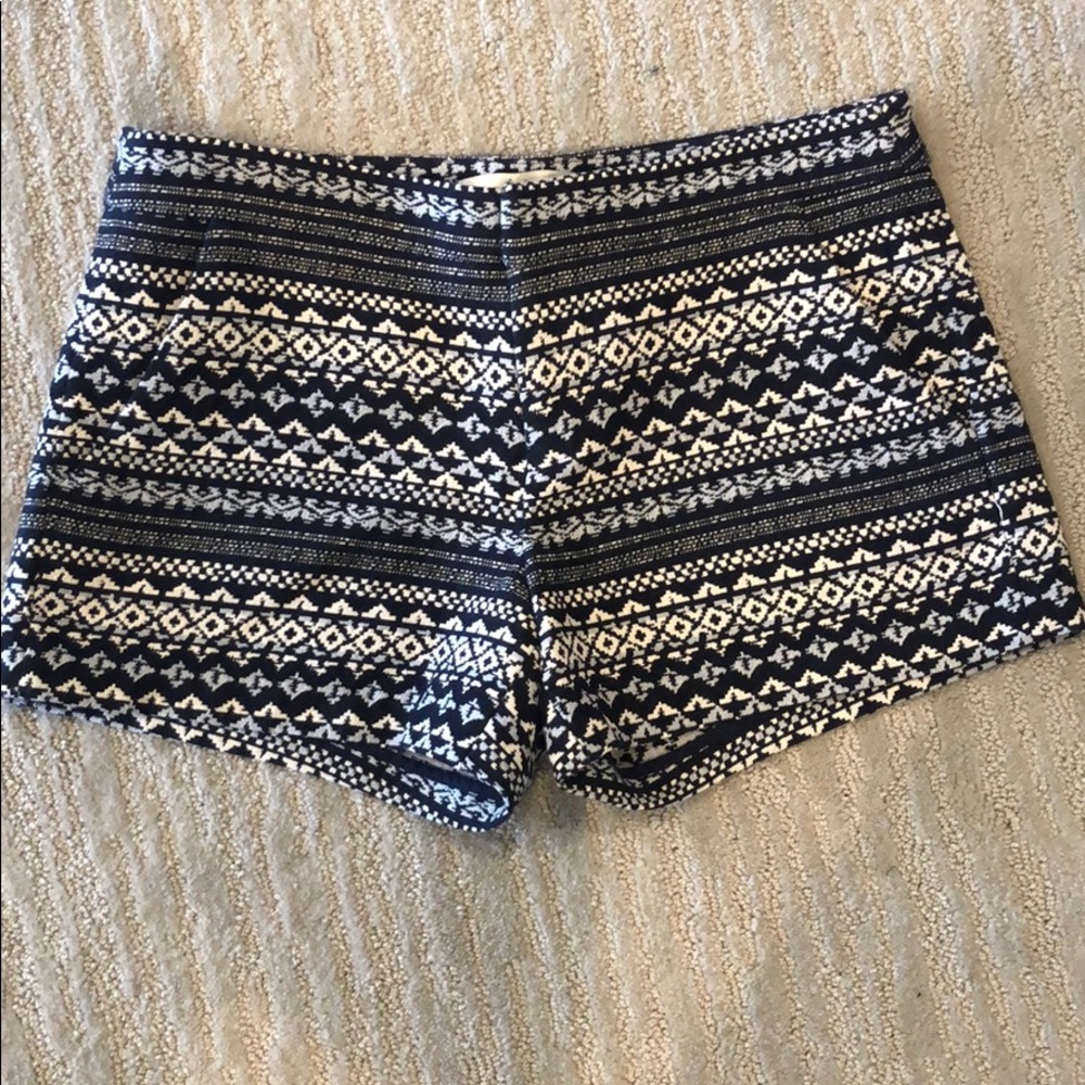 NWOT Joie shorts 0